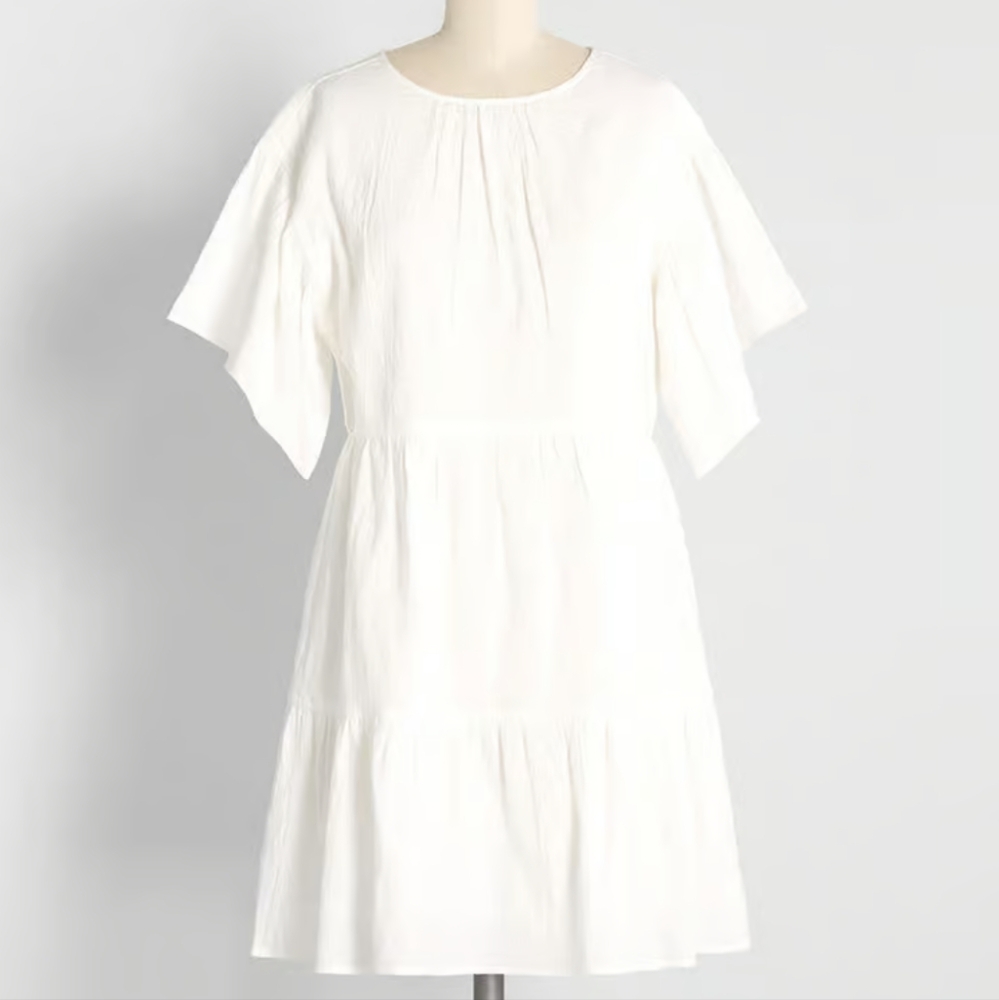 Modcloth Flutter of Brilliance Tiered Dress LWD in White Size L NWT